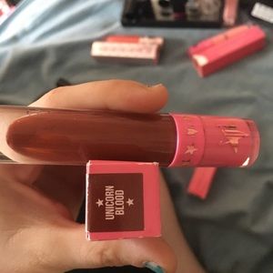 Jeffree Star lipstick